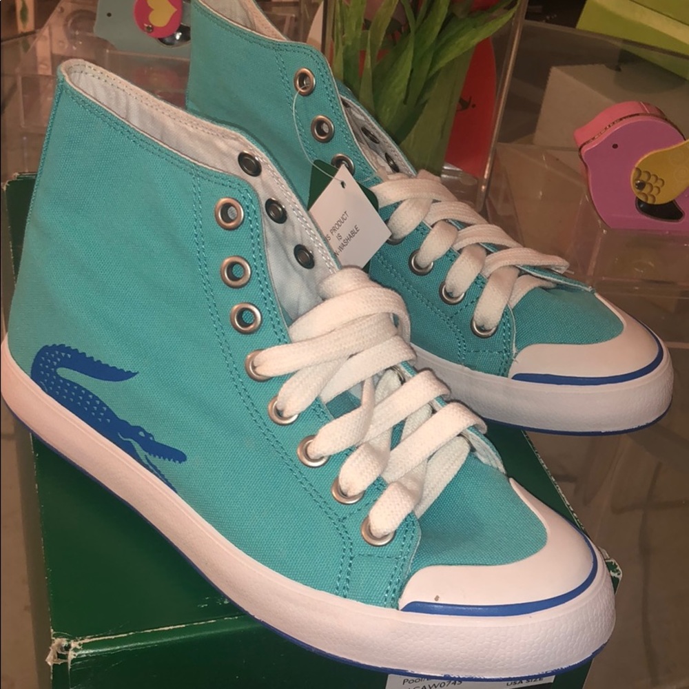 Pool Blue Lacoste canvas hightops